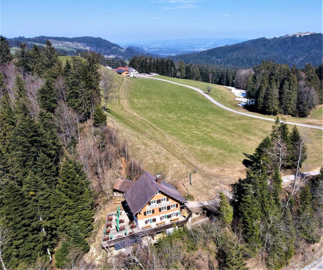 Gasthaus Moosegg Lochau Exterior photo